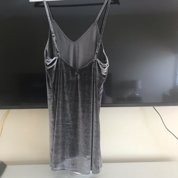 Velvet Mini Dress from LF! - Picture 4 of 7
